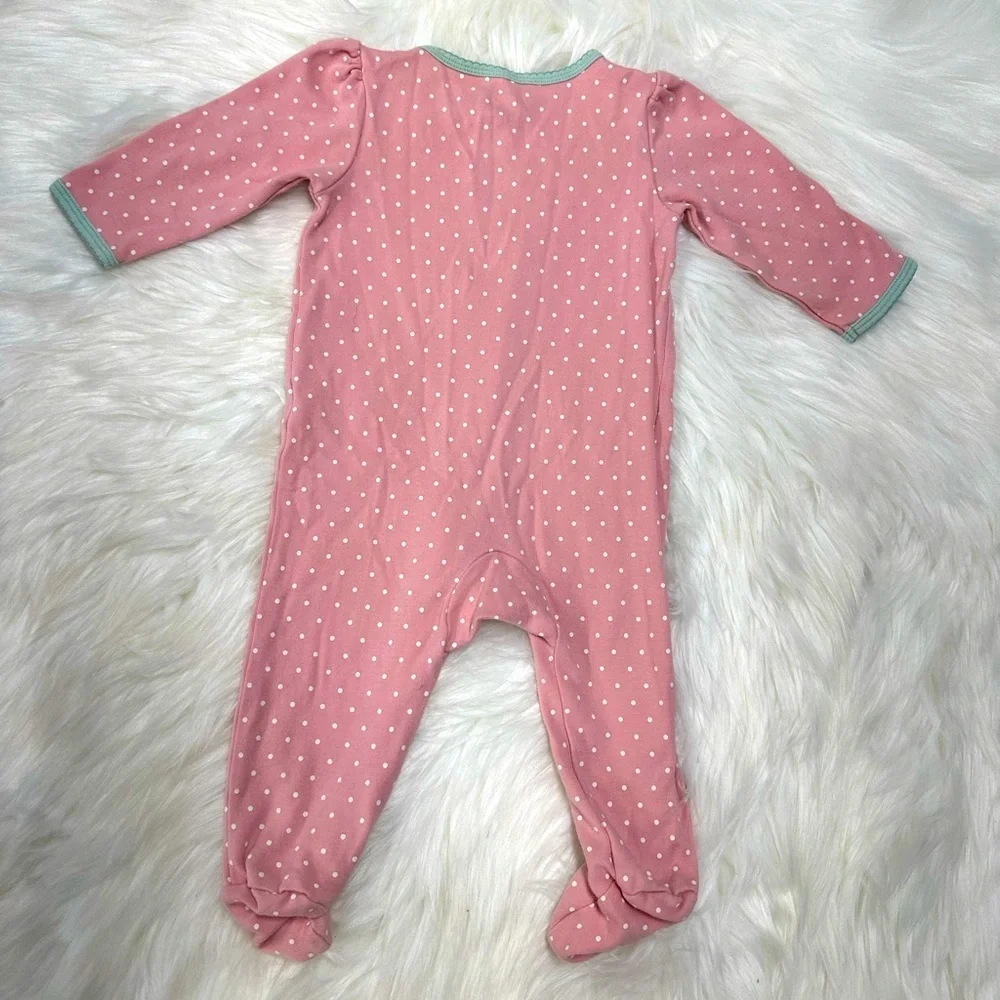 5/$30 Carter’s 6m baby girl footies​